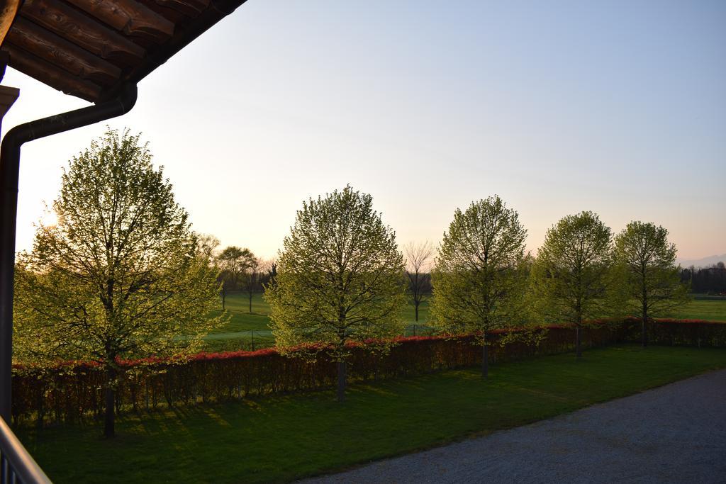 Agriturismo Ca Del Lupo Палаццоло-сулл'Ольо Экстерьер фото