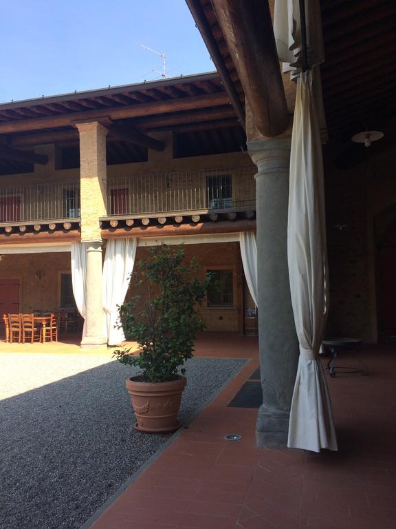 Agriturismo Ca Del Lupo Палаццоло-сулл'Ольо Экстерьер фото